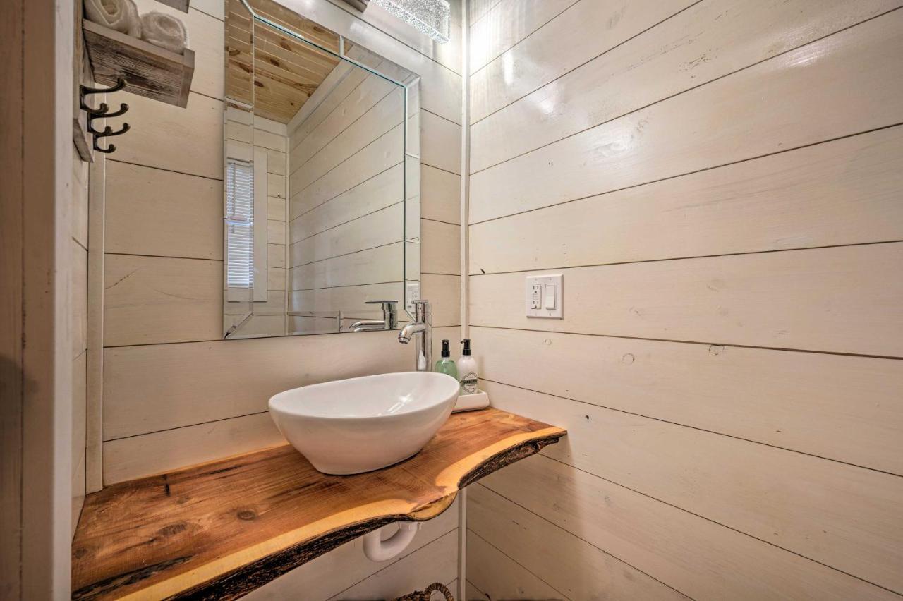 Romantic Broken Bow Cabin With Jacuzzi And Fire Pit! 外观 照片